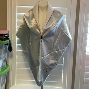 Sleek Silver Metallic Cape with Structured Silhouette